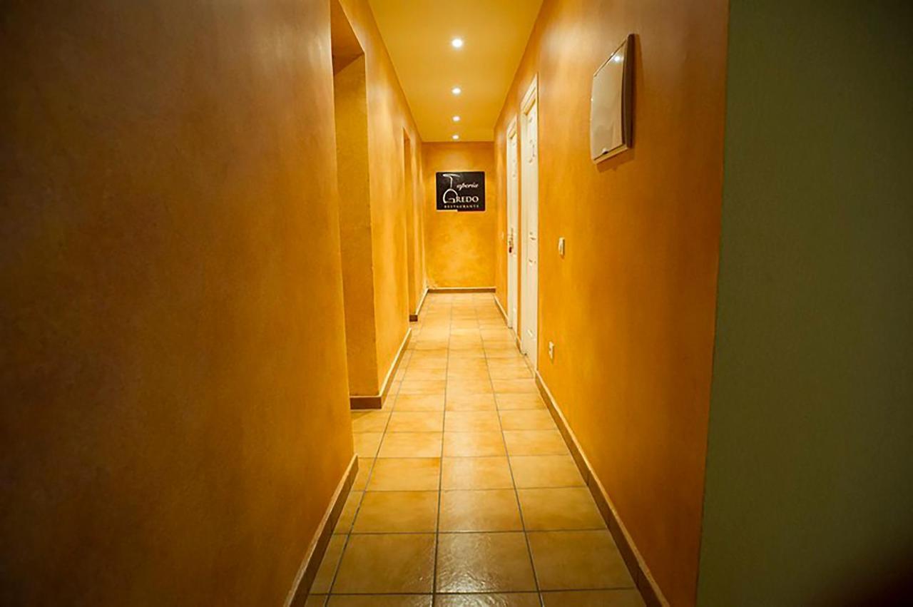 Hostal Velarde Талавера де ла Рейна Екстериор снимка