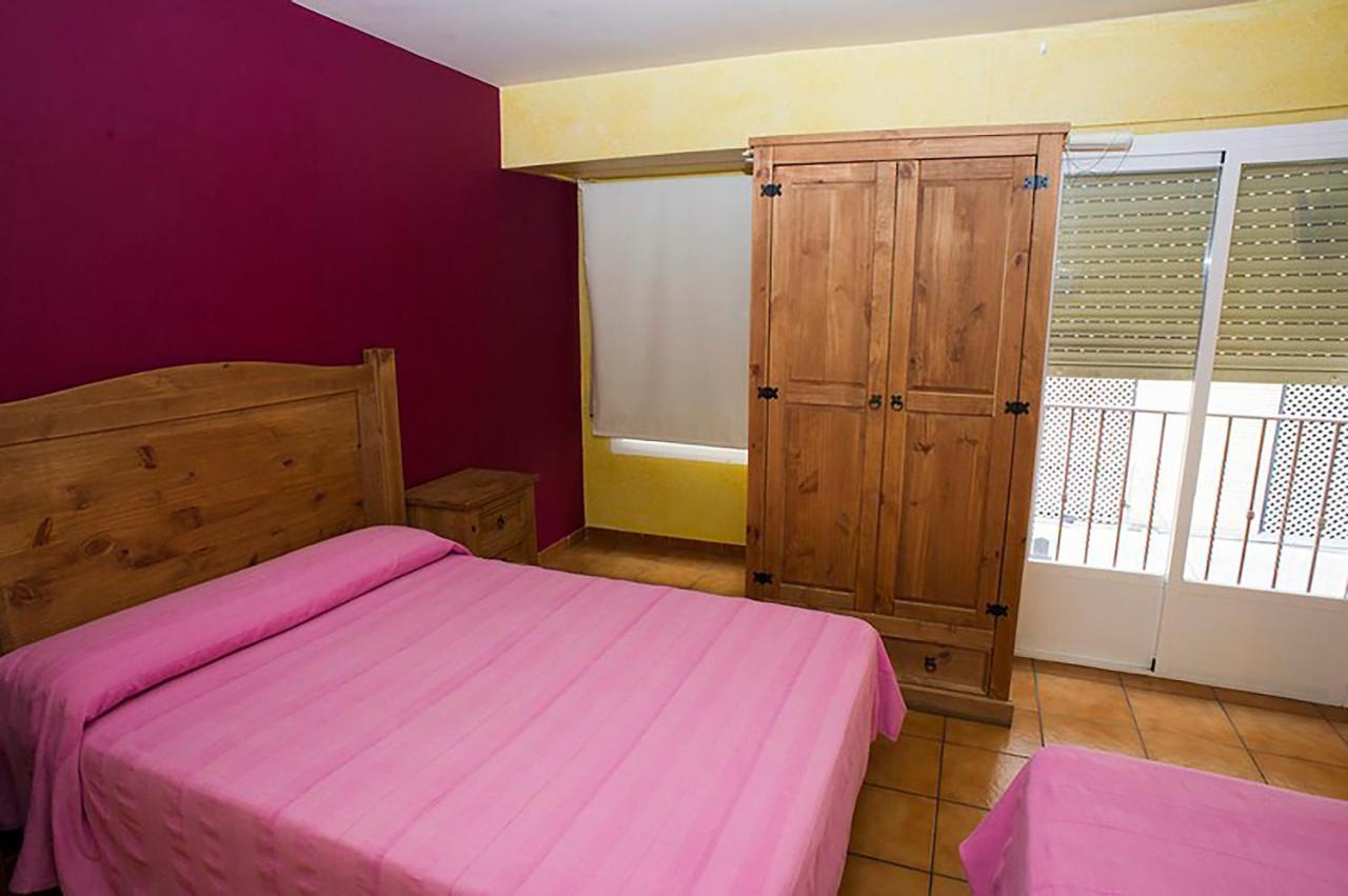 Hostal Velarde Талавера де ла Рейна Екстериор снимка